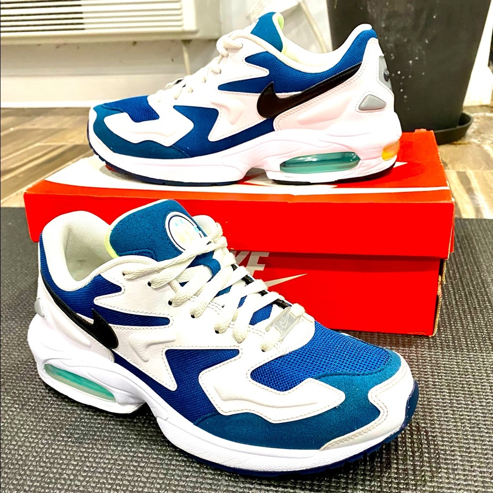 SOLD Nike Air Max 2 Light Size 9